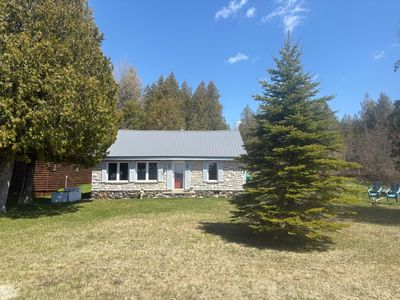 W11897 S Middle Beach Rd