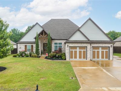 9214 Shirecrest Dr