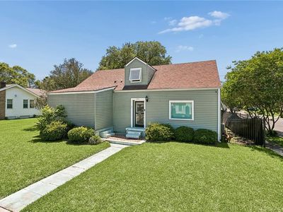3740 Fairmont Dr