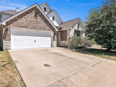 15609 Walnut Nook Ct