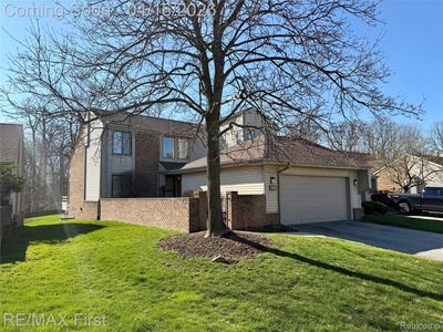 29349 W Chanticleer Dr