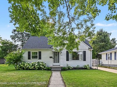 1112 N Hayford Ave