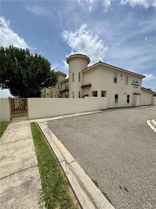 1412 E Keeton Ave #25
