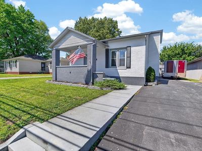 41 N Seminary St