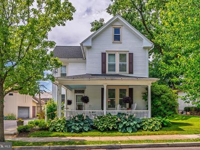 120 W Lemon St