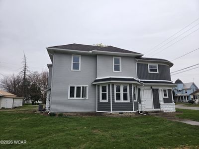390 W Maple Ave