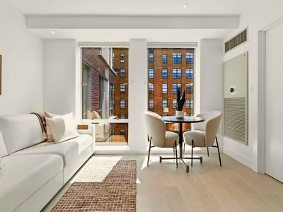 80 Broad St Unit 1009