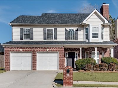 3402 Newtons Crest Cir