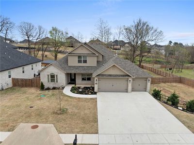 1002 Red Oak Loop