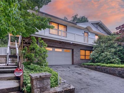 34 W Water St