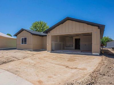 409 Pear Ln
