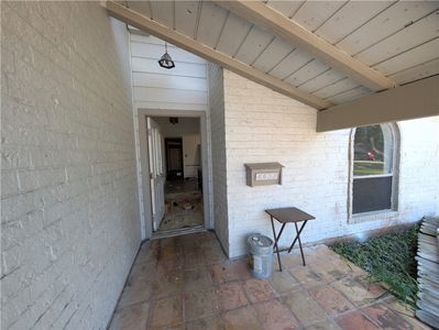 6633 Sahara Dr