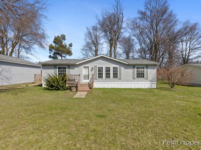 5913 E. Tupper Lake