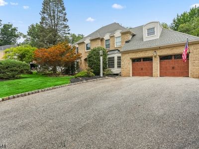 42 Silver Spring Ct