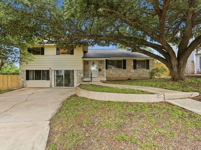 3906 KILLARNEY DR