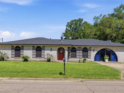 155 Destrehan Dr