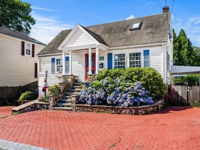 Property at 24 Roosevelt Ave, Marblehead, MA