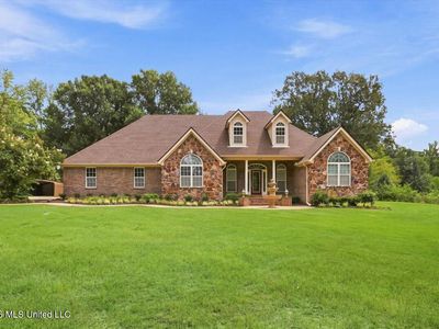 282 Douglas Rd