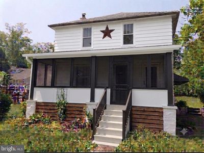 21 Perkiomen Ave