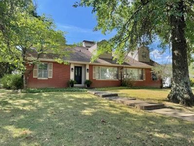 20 Forest Hills Drive