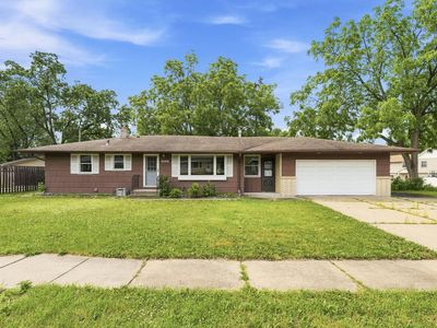 Property at 2122 Mesabi Ave, North Saint Paul, MN