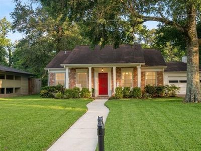 5689 Camellia Dr