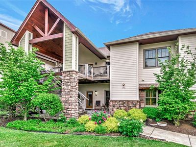 462 Penny Lane #1B