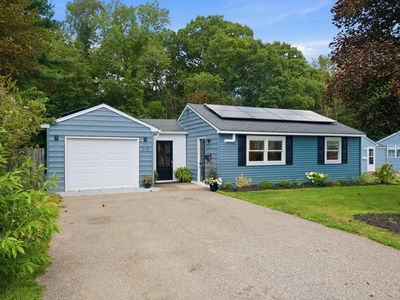 212 Holly Lane