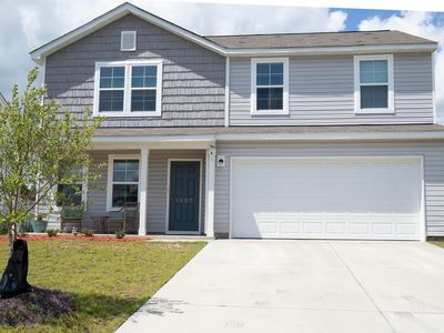 1207 Rushmore Loop