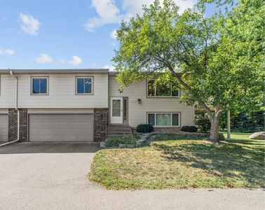 Property at 9952 107th Ave N, Maple Grove, MN