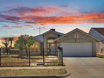 10855 Golden Sands Dr