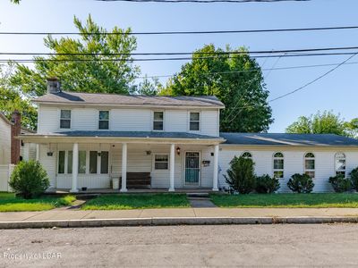 18 Brogan St