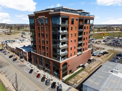 405 N Main St #7E