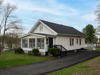 Property at 19 Elmwood Court, Wynantskill, NY