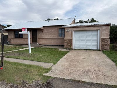 203 Maple St