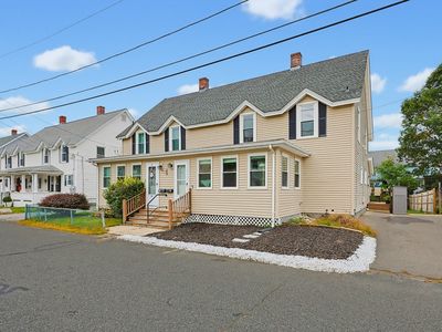 Property at 21 Orchard St #21, South Grafton, MA