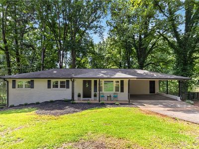 1539 Rockingway Dr SW