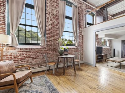 30 Lincoln Street #211