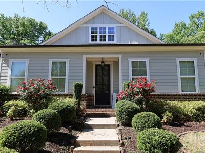 317 Edgewater Drive