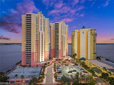 2743 1st St APT 305