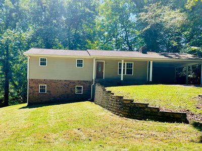 106 Briarwood Dr
