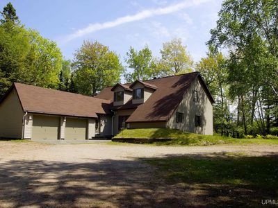 19881 Lakeshore Dr #2