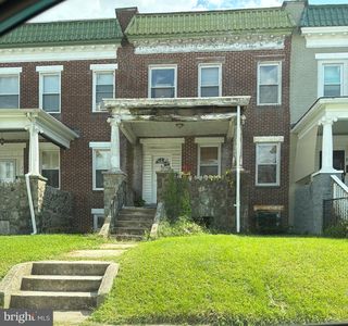 2519 Loyola Southway
