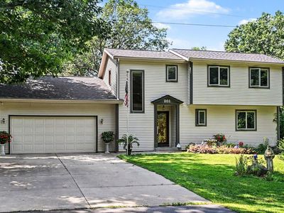201 Scenic View Dr