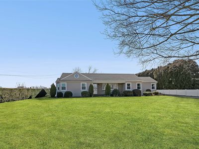 Property at 2800 Main Road, Laurel, NY