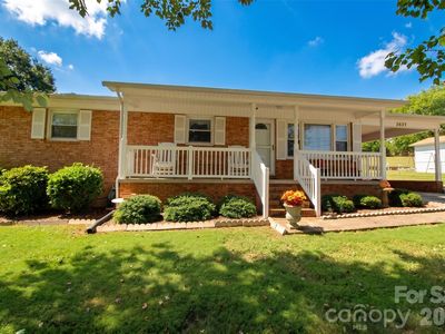 2637 Paula Dr