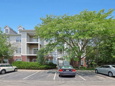 3317 Stratford Ct UNIT 2E