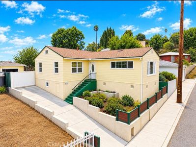 5114 La Calandria Dr