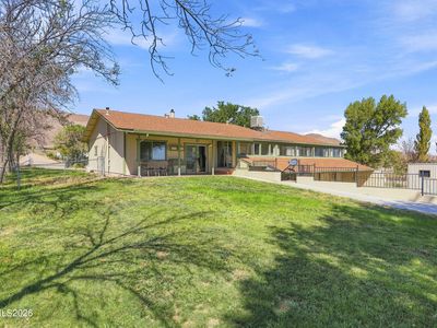54 Locust Dr