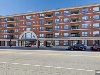 1 Orient Way APT 204